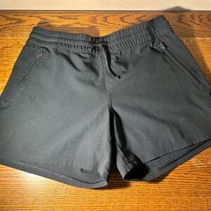 Kuhl Women's Black Athletic Shorts, M zip side pockets, 5” inseam